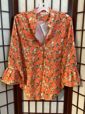 Tizzie Orange Cheetah Print Blouse w/ Bell sleeves size M